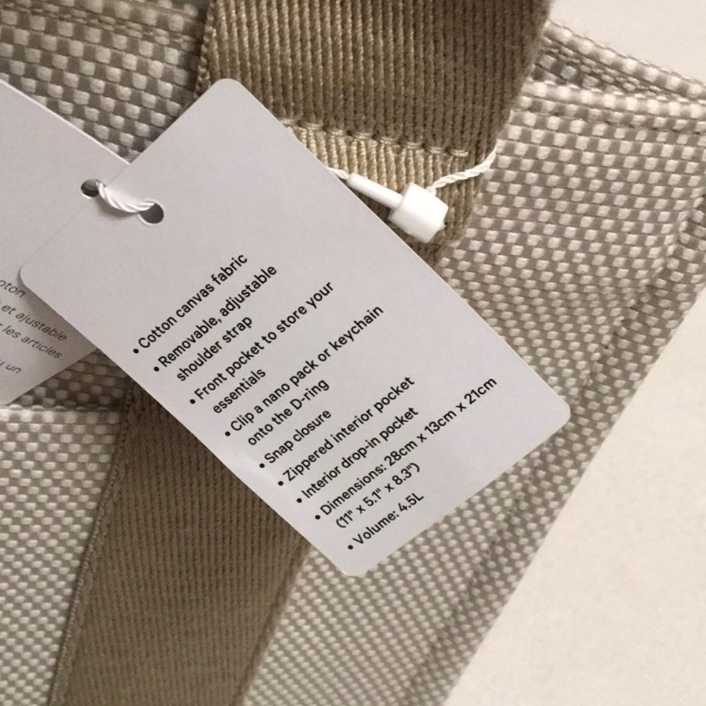 Lululemon Two-Tone Canvas Tote Mini - Picture 5 of 8